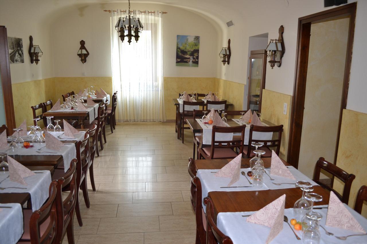 Bed and Breakfast Ristorante Del Ponte Cugnasco Esterno foto